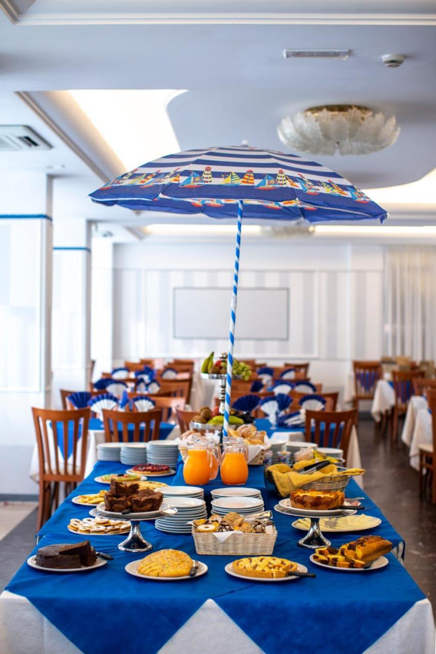 רימיני Hotel Holland מראה חיצוני תמונה